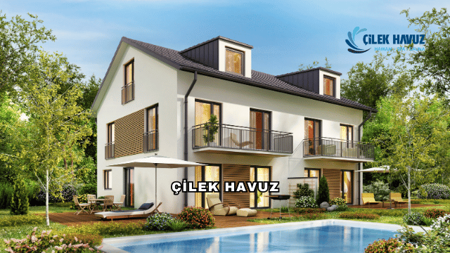 Çilek Havuz Hakkında